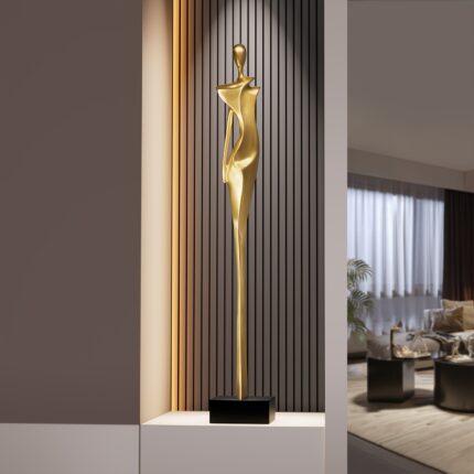 Tall Abstract Gold Sculpture – Modern Statement Piece for Interiors