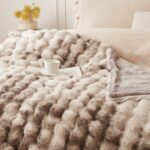 Luxury Faux Fur Comfort Throw - Image 5