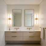 Modern Linear LED Wall Light - Image 4