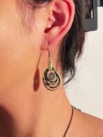 Women’s Antique Gold Abstract Loop Jewellery Set - Image 3