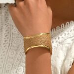 Natural Raffia-Wrapped Gold-Tone Cuff Bracelet - Image 5