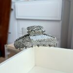 Ivory Marble Large Acetate Hair Claw Clip - Image 4