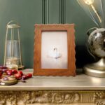 Wavy Edge Solid Wood 5x7 Photo Frame - Image 9