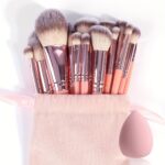 MAANGE 20-Piece Taupe Professional Makeup Brush Set with Velvet Pouch - Image 5
